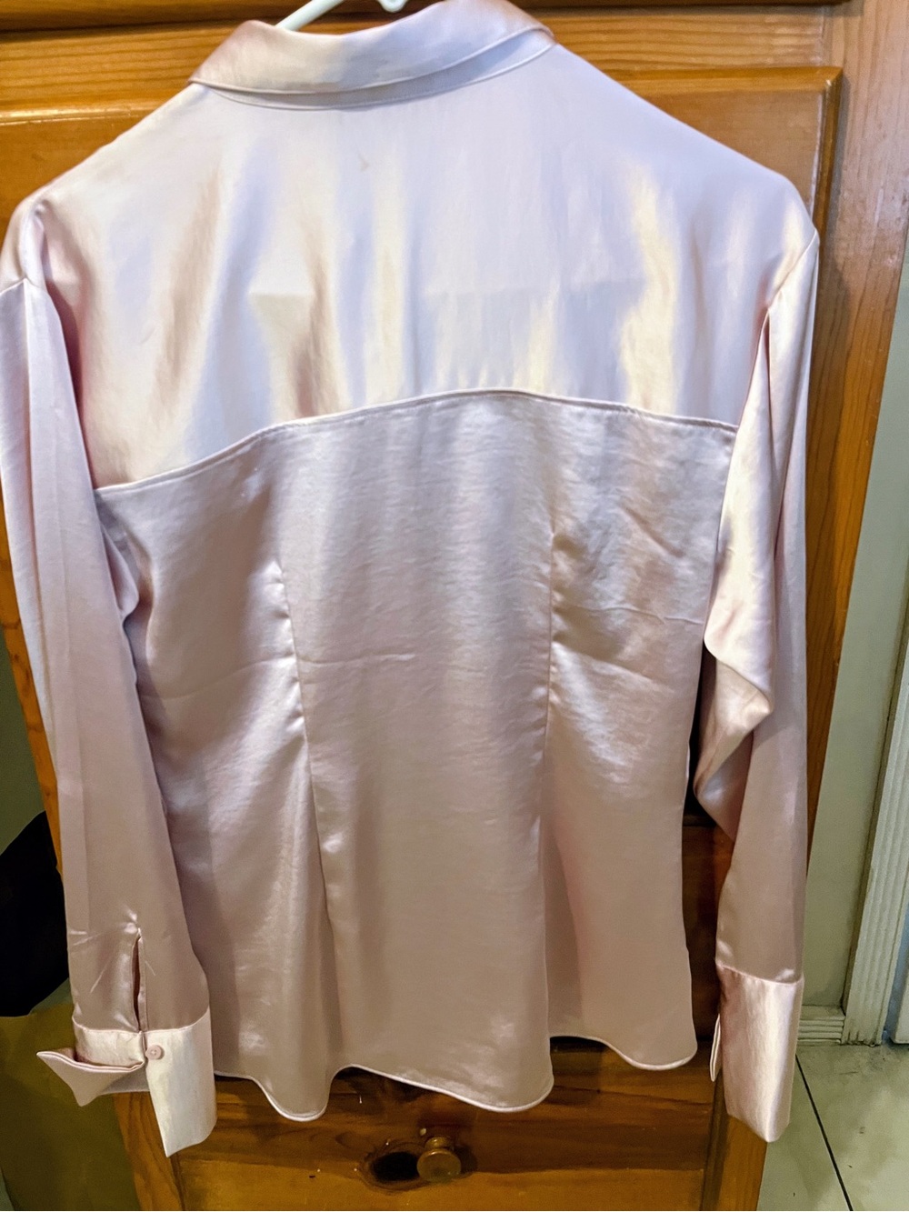 Express Women's Satin Button-Down Shirt in Soft Blush - Picture 12 of 14